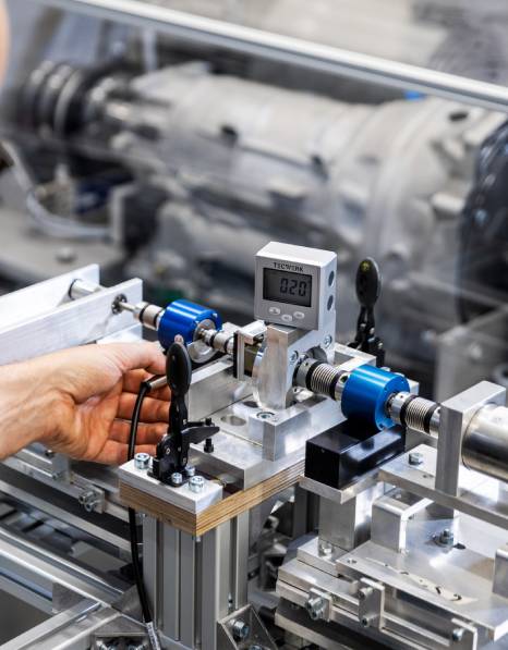 TECWERK angle sensor in use